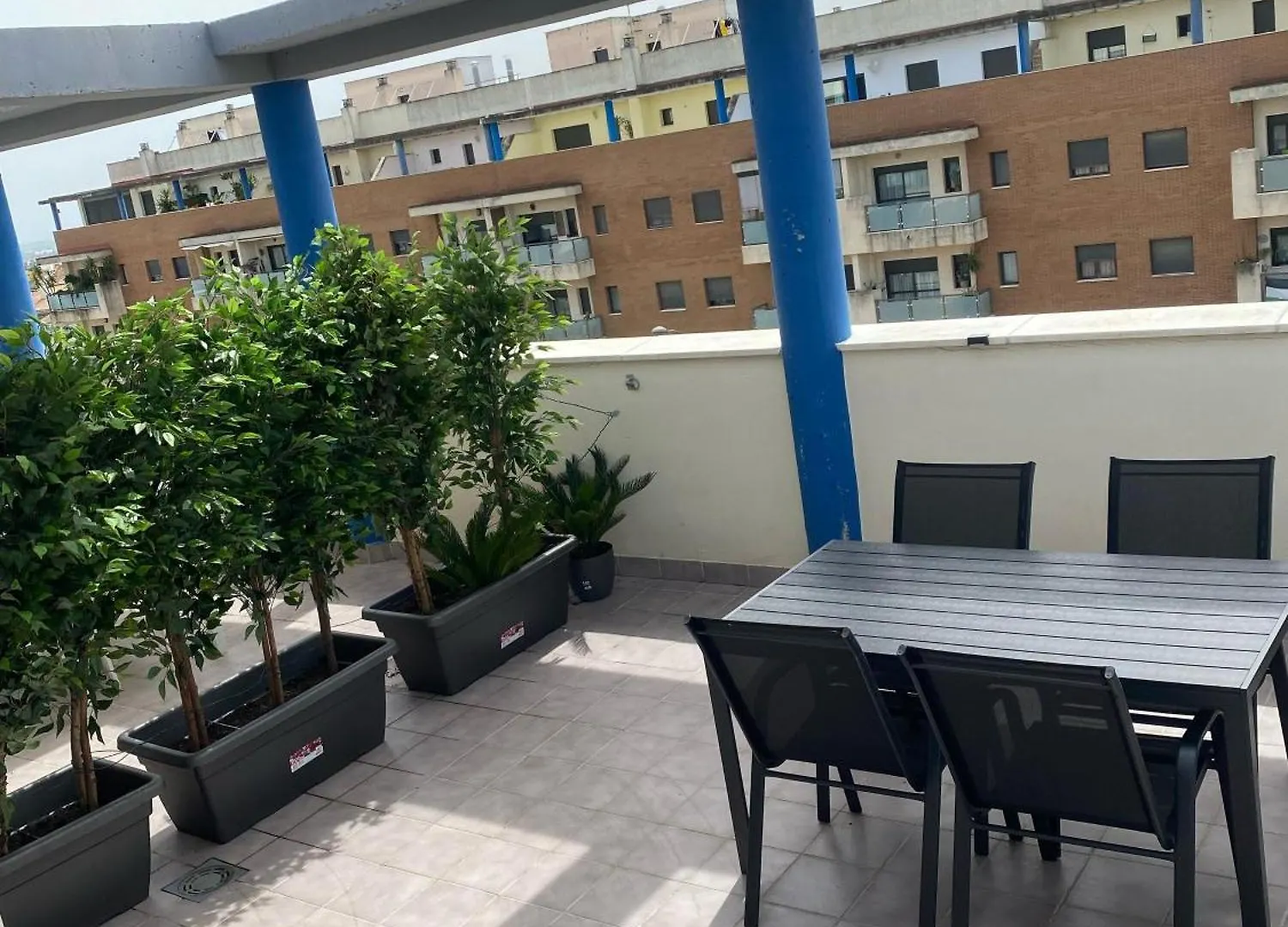 Apartamento Y Atico En Tomares, Sevilla 0*, Tomares